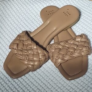 A New Day Women's Tan Braided Slide Sandals | Size 9.5